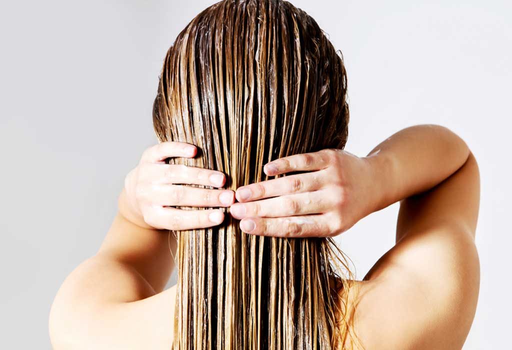 DIY Hair Pack: A Magic Potion for Dry and Frizzy Hair