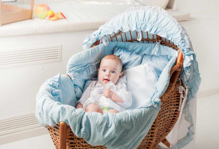 10 Best Baby Cradles and Bassinets for a Newborn