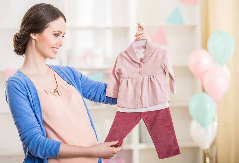 Shopping for Your Newborn - Tips and Tricks to Get It Right!