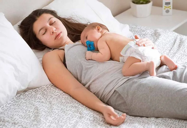 Hey, Breastfeeding Moms - Take Care of Your Postpartum Health!