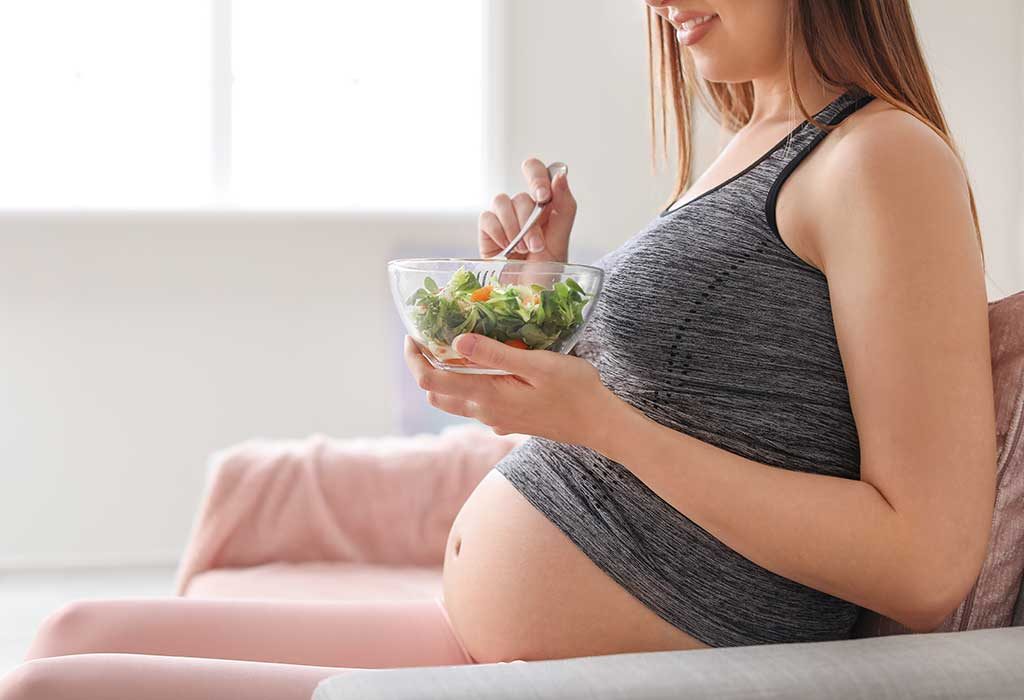 Natural Changes in Diet and Routine to Relieve Constipation During Pregnancy