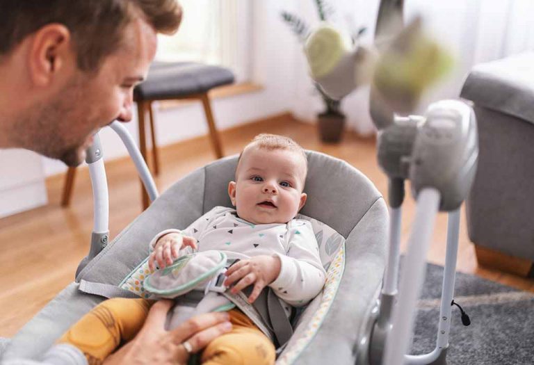 Review: Babyhug Spring 5 in 1 Carry Cot Cum Rocker with Mosquito Net