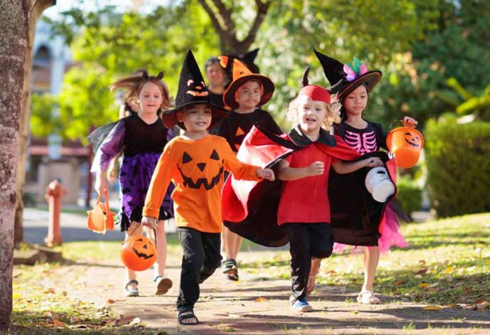 Important Tips for a Safe Halloween Celebration With Kids