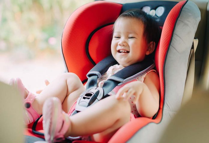 Review: Babyhug Safe Journey Forward Facing Car Seat