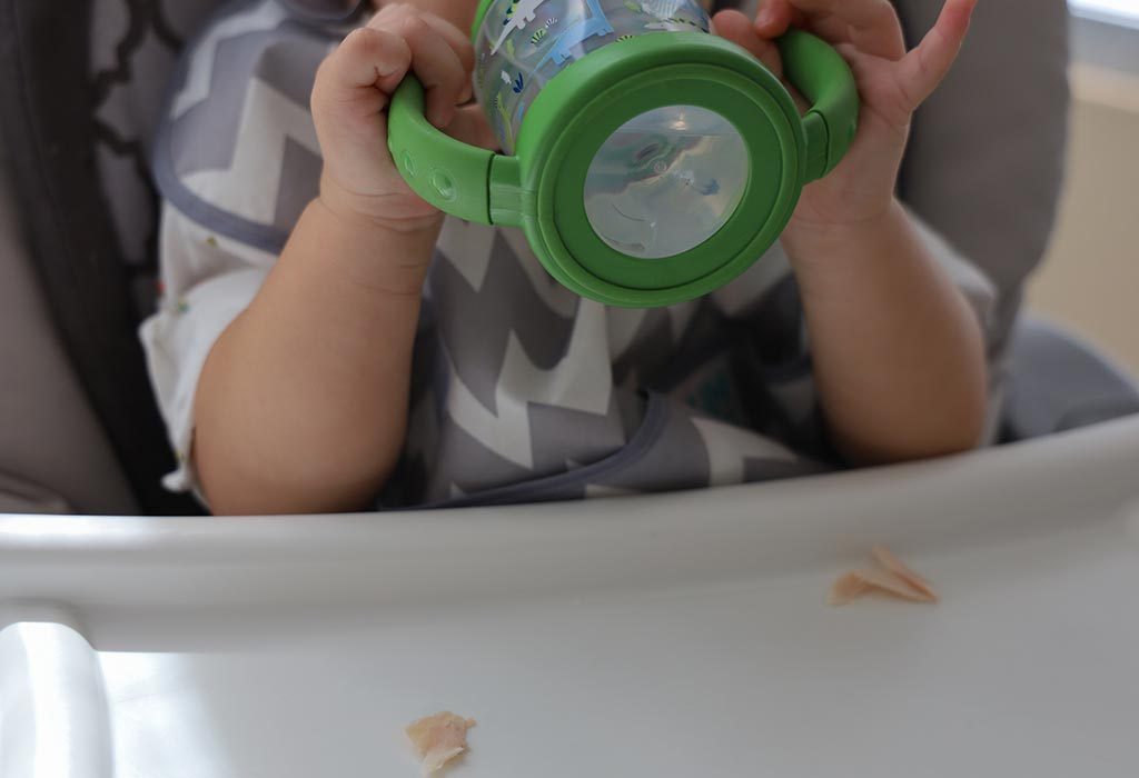 Review: Babyhug Sipper Cup with Twin Handles – Very Cute, and Easy to Handle!