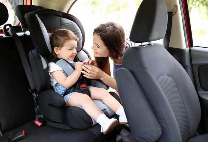 Review: Babyhug Safe Journey Forward Facing Car Seat