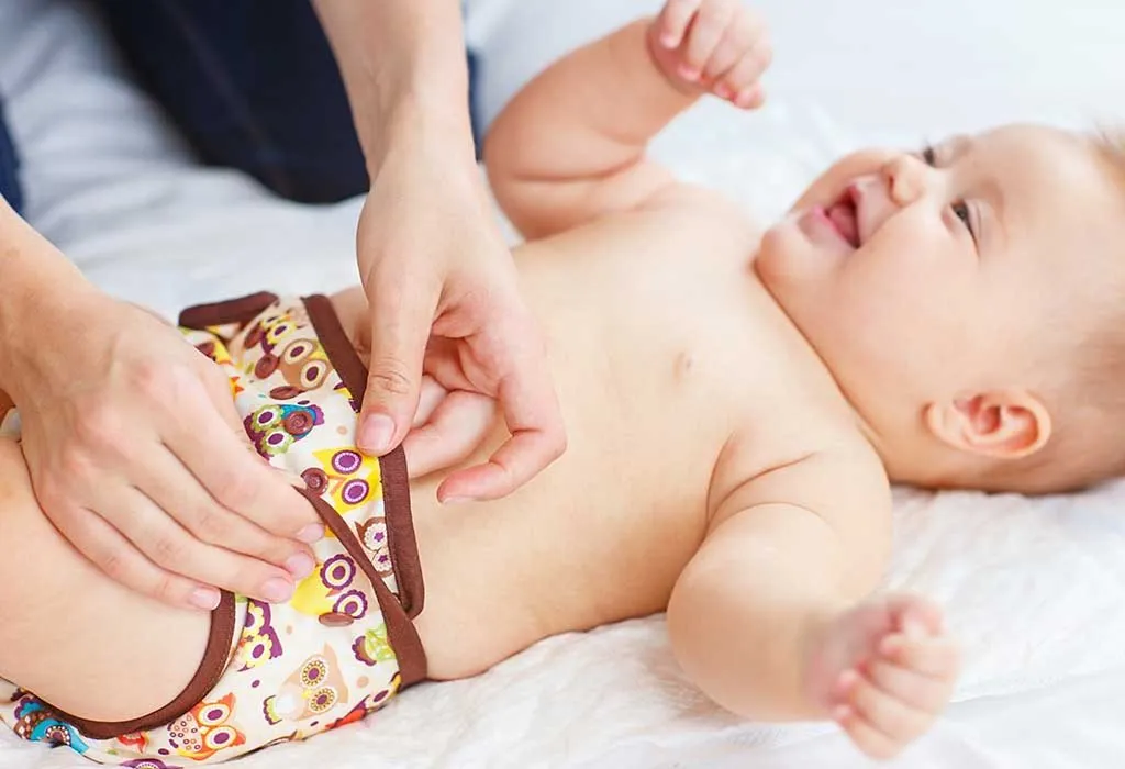 Review: Babyhug U Shape Reusable Muslin Nappy for Babies