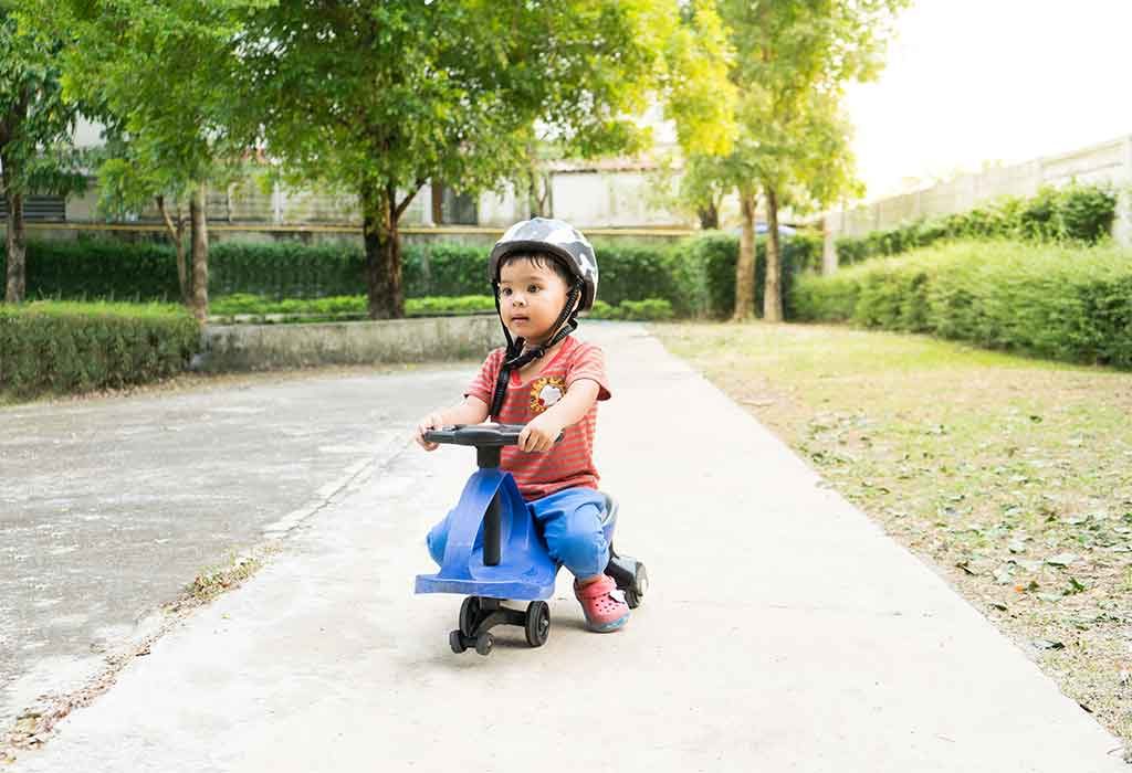 Product Review: Babyhug Froggy Gyro Swing Car With Easy Steering Wheel for Kids