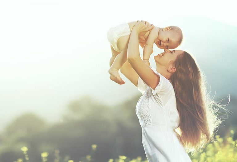 पहली बार माँ बनने के बाद कैसे रखें खुद का खयाल
