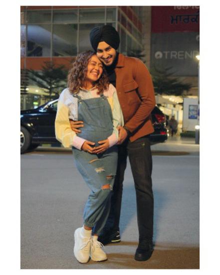 Neha Kakkar and Rohanpreet Singh.