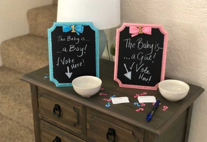 gender reveal guessing game
