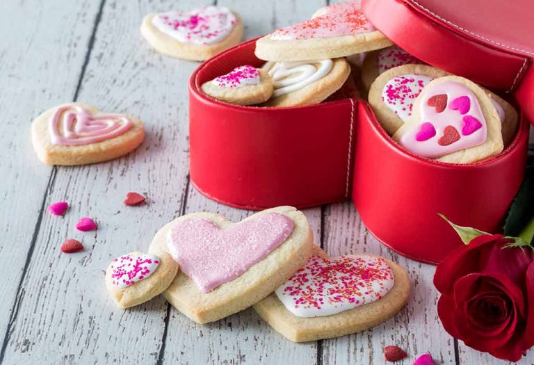 12 Easy Valentine's Day Treats For School