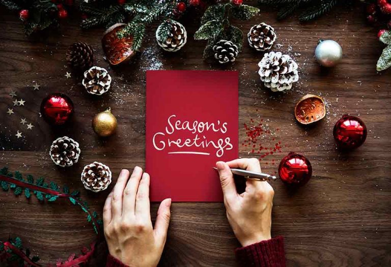 120+ Happy Holiday Messages, Greetings and Wishes