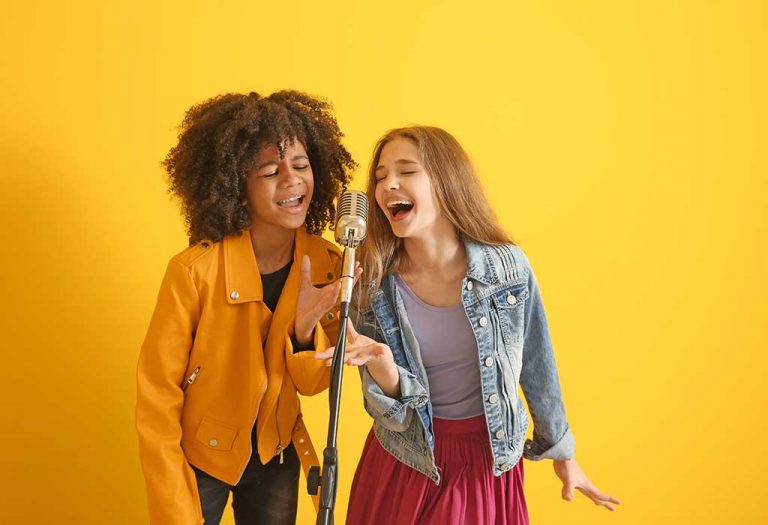 15 Top Kids Pop Songs to Make Every Child Sing and Dance
