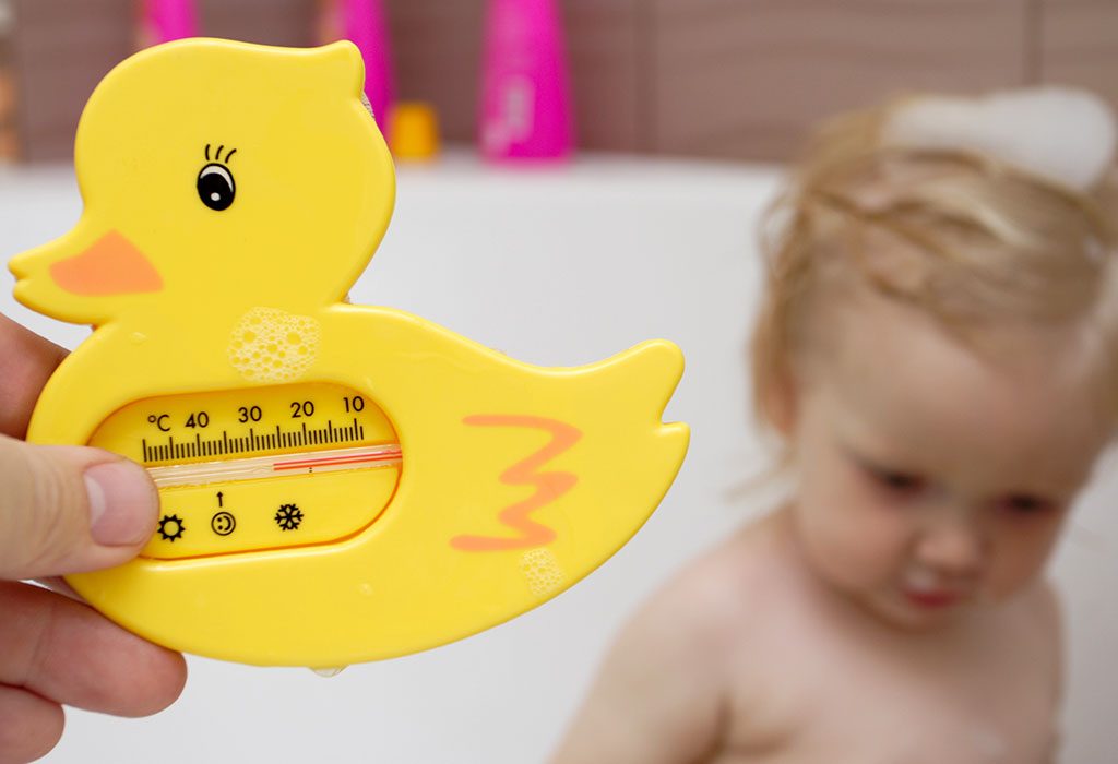 Baby Bath Thermometers – Types, Usage and Tips to Choose the Right One