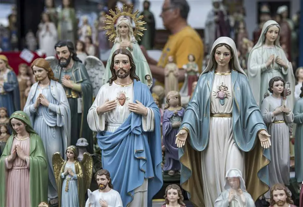 Religious figurines Religious figurines