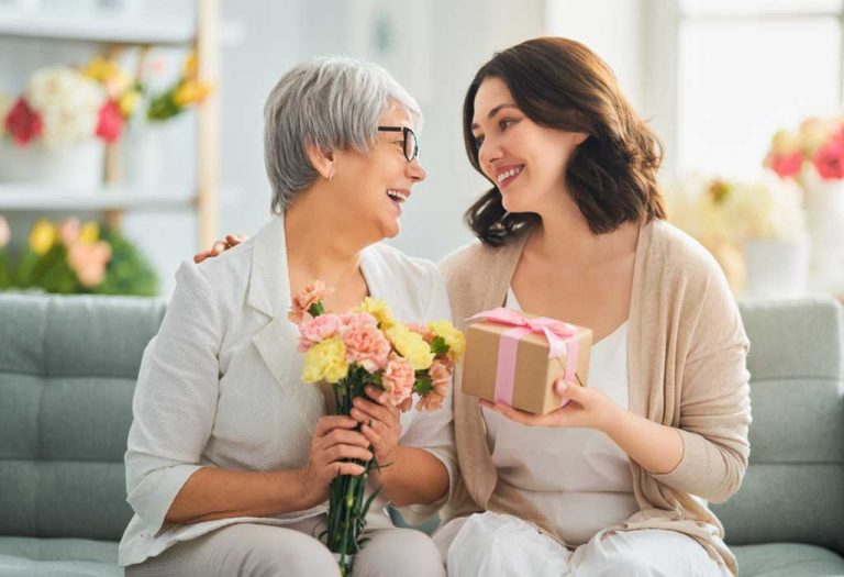 Best Valentine's Day Gifts for Mom