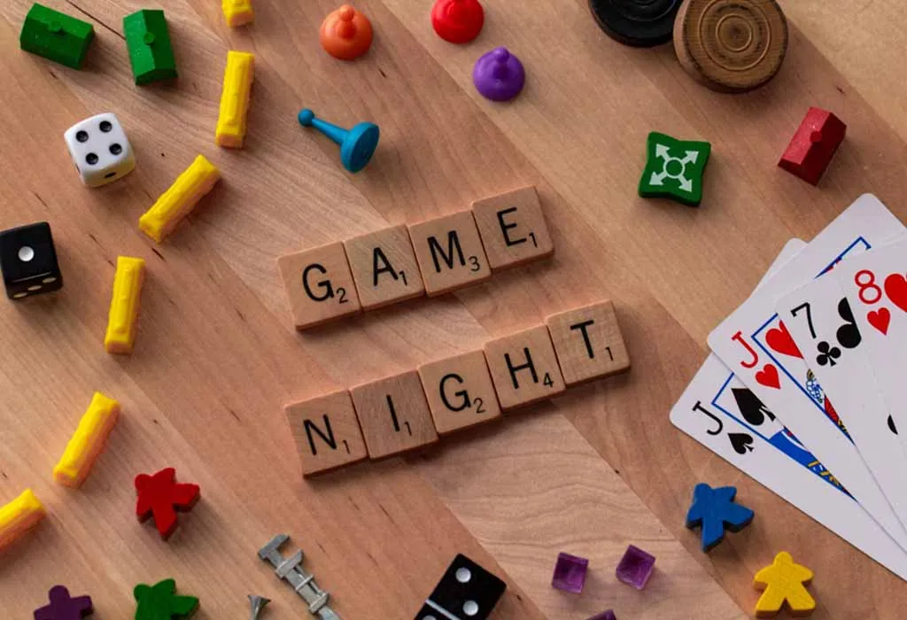 20 Interesting & Fun Family Night Game Ideas