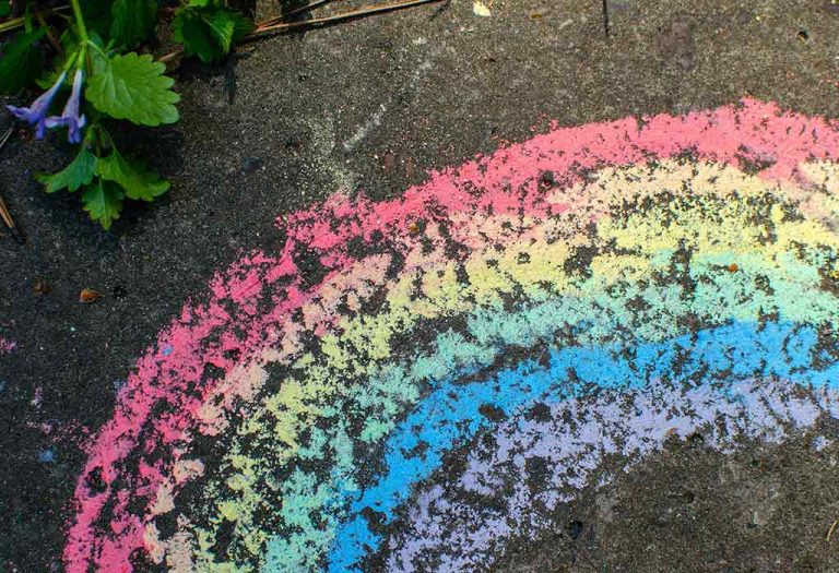 Easy DIY Puffy Sidewalk Paint Recipe for Kids