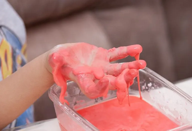 How to Make Oobleck for Kids