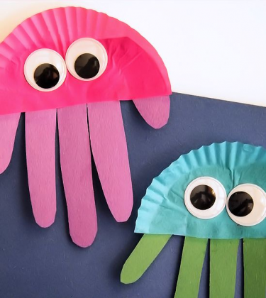 10 Easy DIY Jellyfish Crafts Ideas for Children