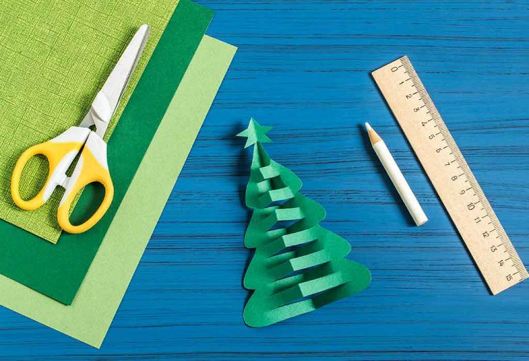 12 Simple Christmas Tree Crafts for Kids