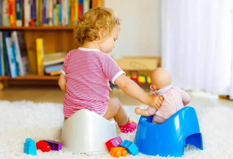When and How to Potty and Pee Train Your Child