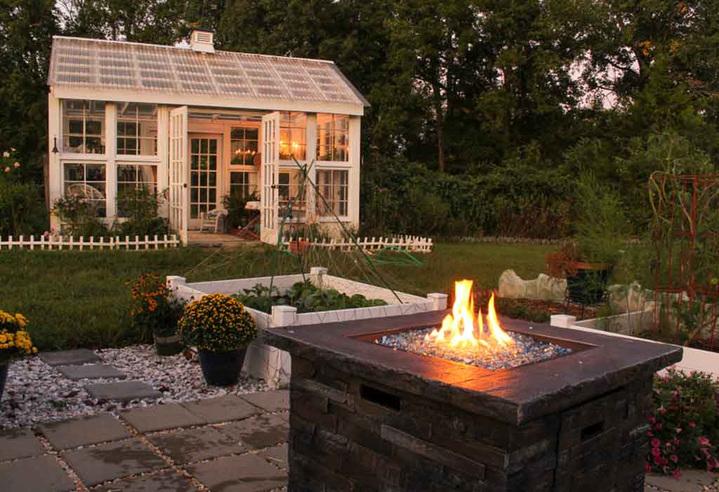 backyard bonfire pit