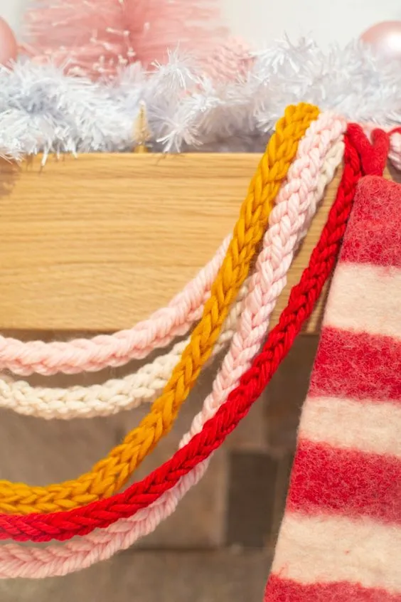 Knitted Garland