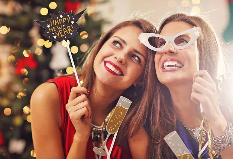 100+ Amazing New Year's Instagram Captions