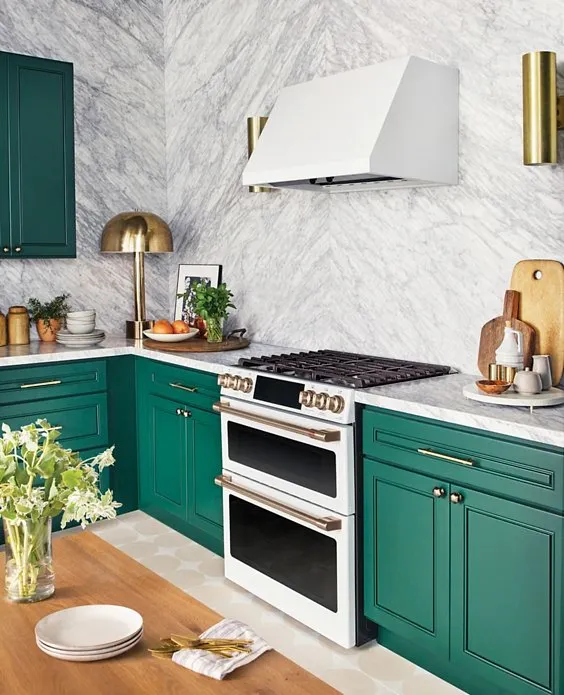 15 Best Green Kitchen Cabinet Ideas