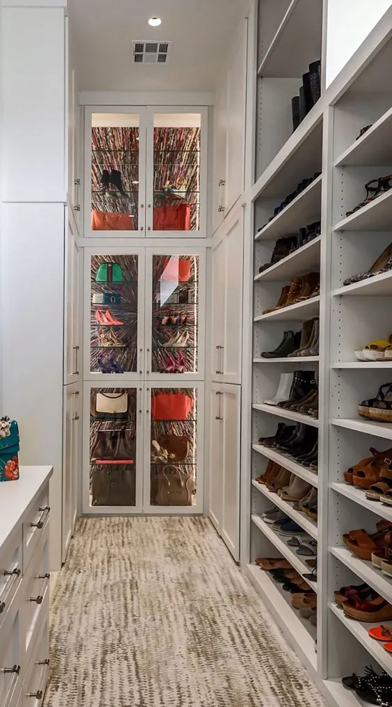 A Walk-In Closet Is a Waste of Space