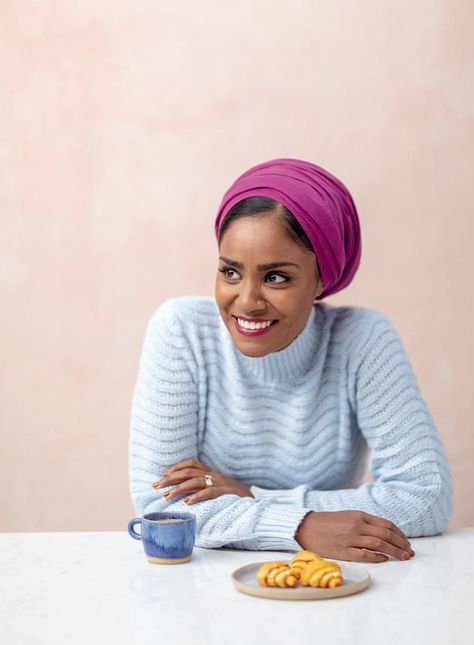 Nadiya Bakes