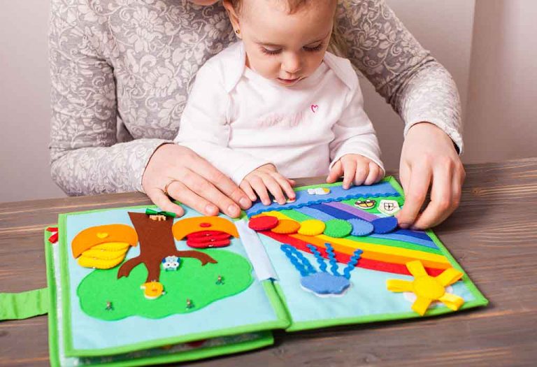 Busy Books for Toddlers - Benefits and Types