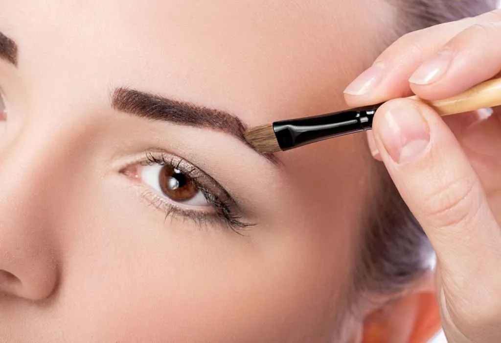 pply some brow powder to your brows to fill them in