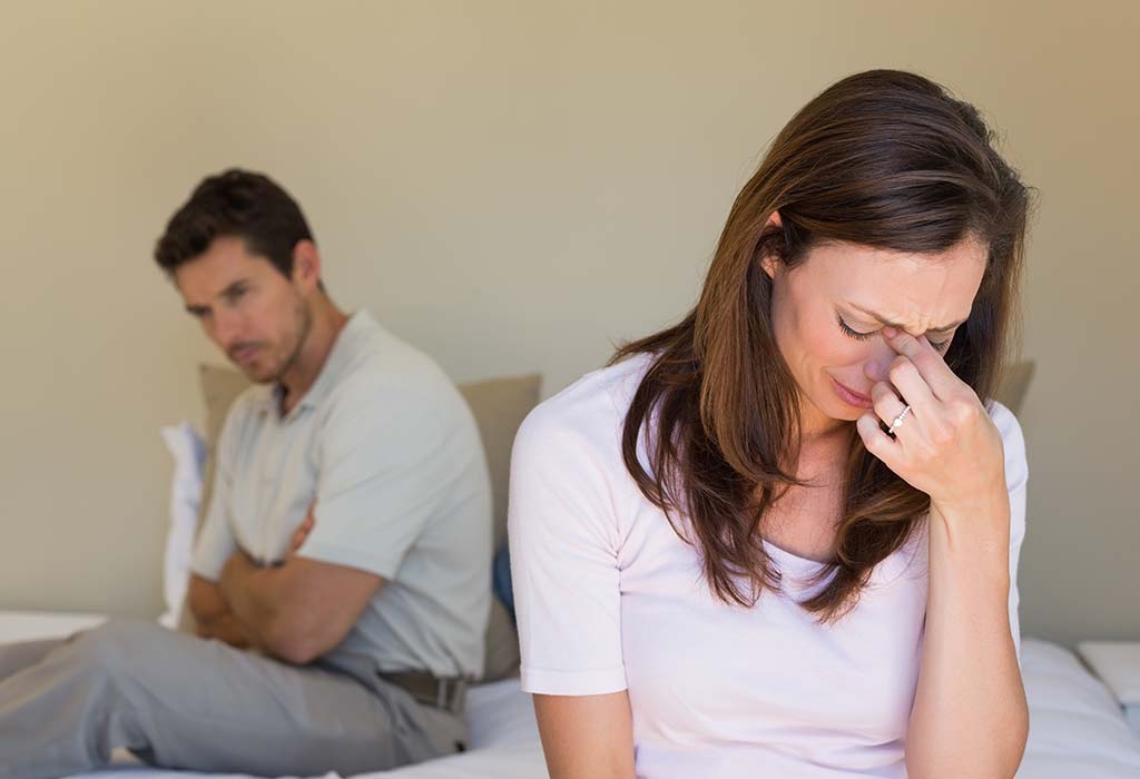 Loveless Marriage – Reasons, Signs, and How to Deal With It?