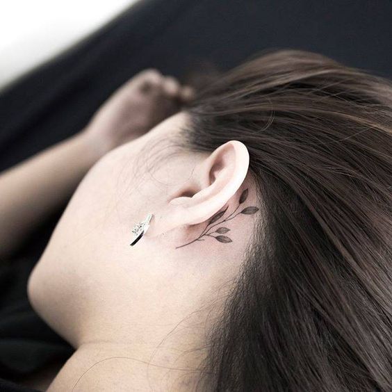 32 Behind The Ear Tattoos That Are Lowkey Gorgeous