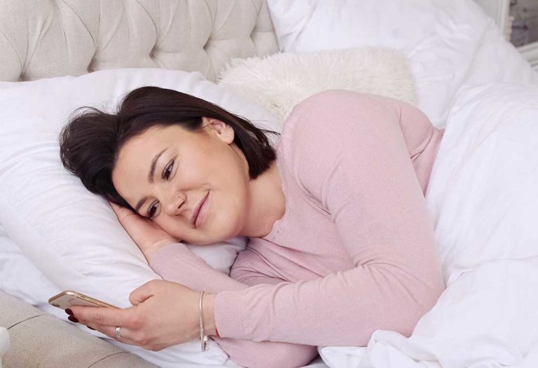 55 Best Good Morning Paragraphs to Wake Your Wife With a Smile
