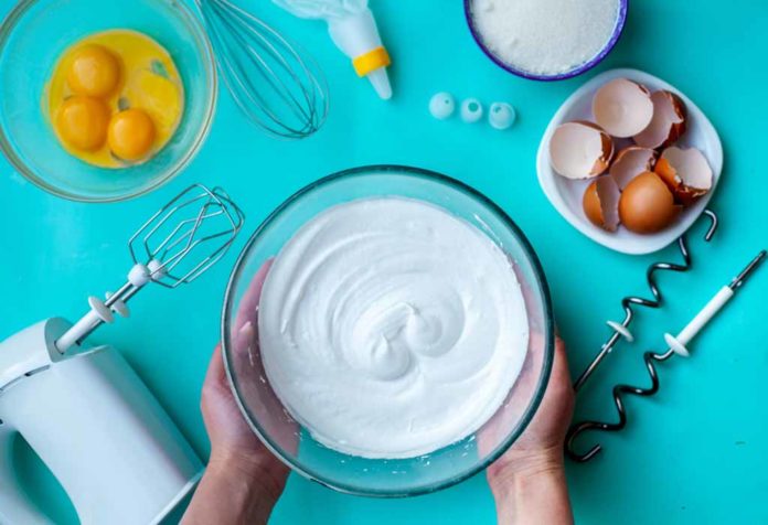 ESSENTIAL BAKING ACCESSORIES FOR EVERY HOME BAKER