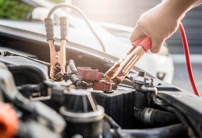 HOW TO USE JUMPER CABLES TO JUMP-START A CAR