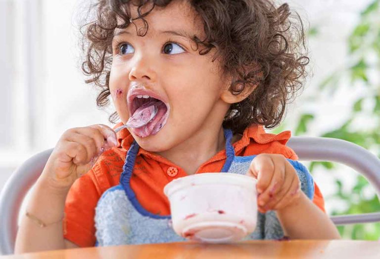 11 Simple yet Effective Ways to Make Toddlers eat Healthy and Nutritious