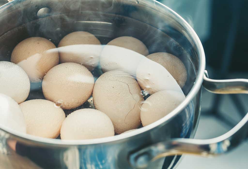 WAYS TO STORE HARD BOILED EGGS