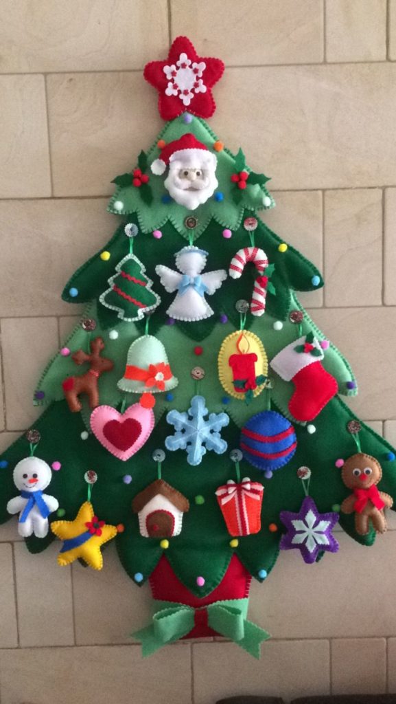 Art Attack Christmas Tree