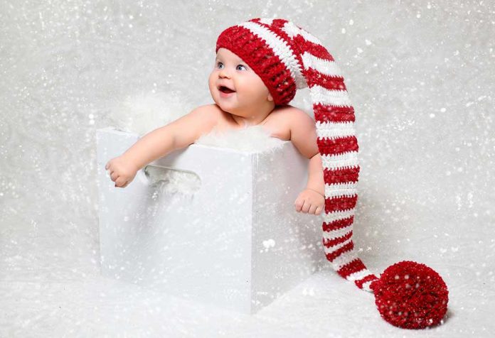 Cute and Adorable Christmas Outfits for Babies