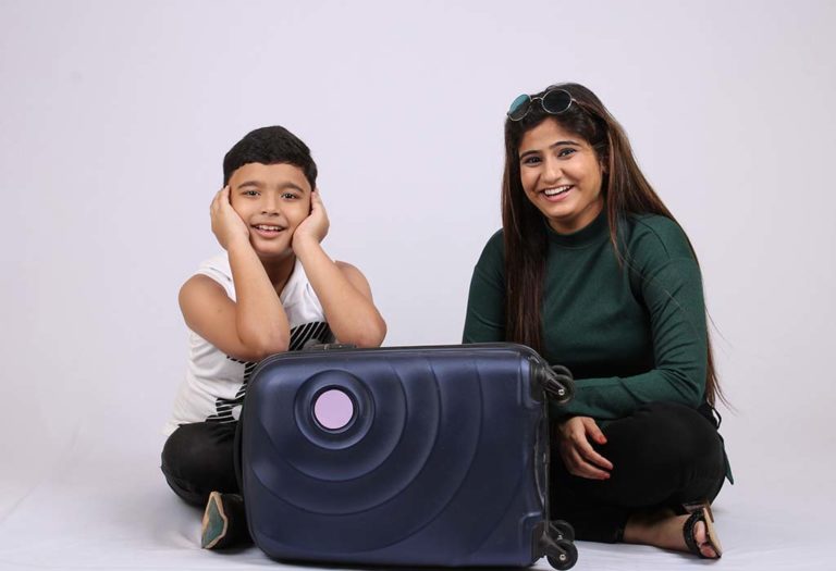Five Travelling Hacks for Smart Moms in 2022
