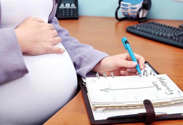 Six Quick Tips to Ease Your Maternity Leave Planning