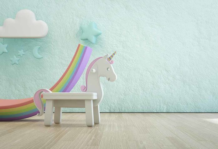 Unique Rainbow-themed Nursery Décor Ideas