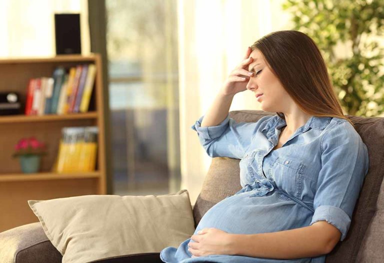 Fibromyalgia and Pregnancy: Symptoms, Risks & Treatment