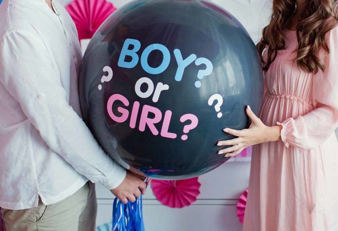Pregnant Lady's Body Shows Whether It's Boy or Girl: Fact or Myth