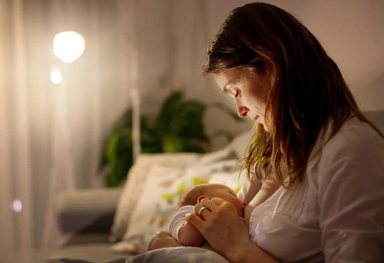 Tingling in Breast While Breastfeeding: Causes and How to Deal With It